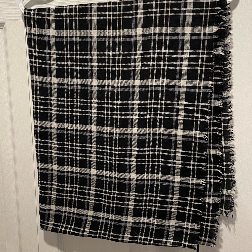 Black & White Plaid Scarf